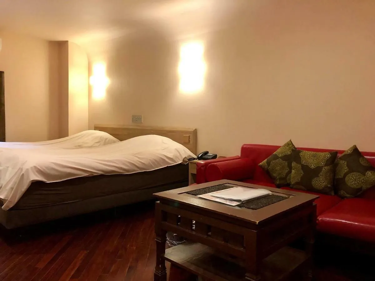 Hotel Laguna Fujisawa 2*,