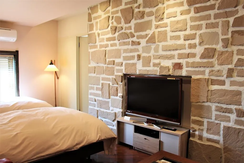Hotel Laguna Fujisawa 2*,